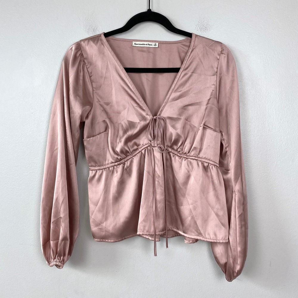 Abercrombie & Fitch Pink Satin Tie Front Peplum Blouse‎ Coquette Romantic XS